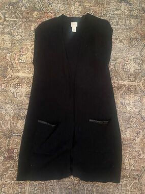 Chico's Black Sleeveless Long Vest with Pocket Trim